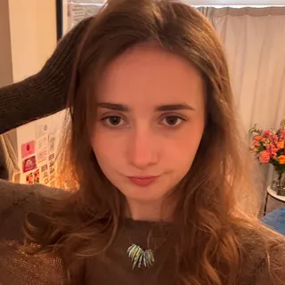 girlfriendofthetimeguessr